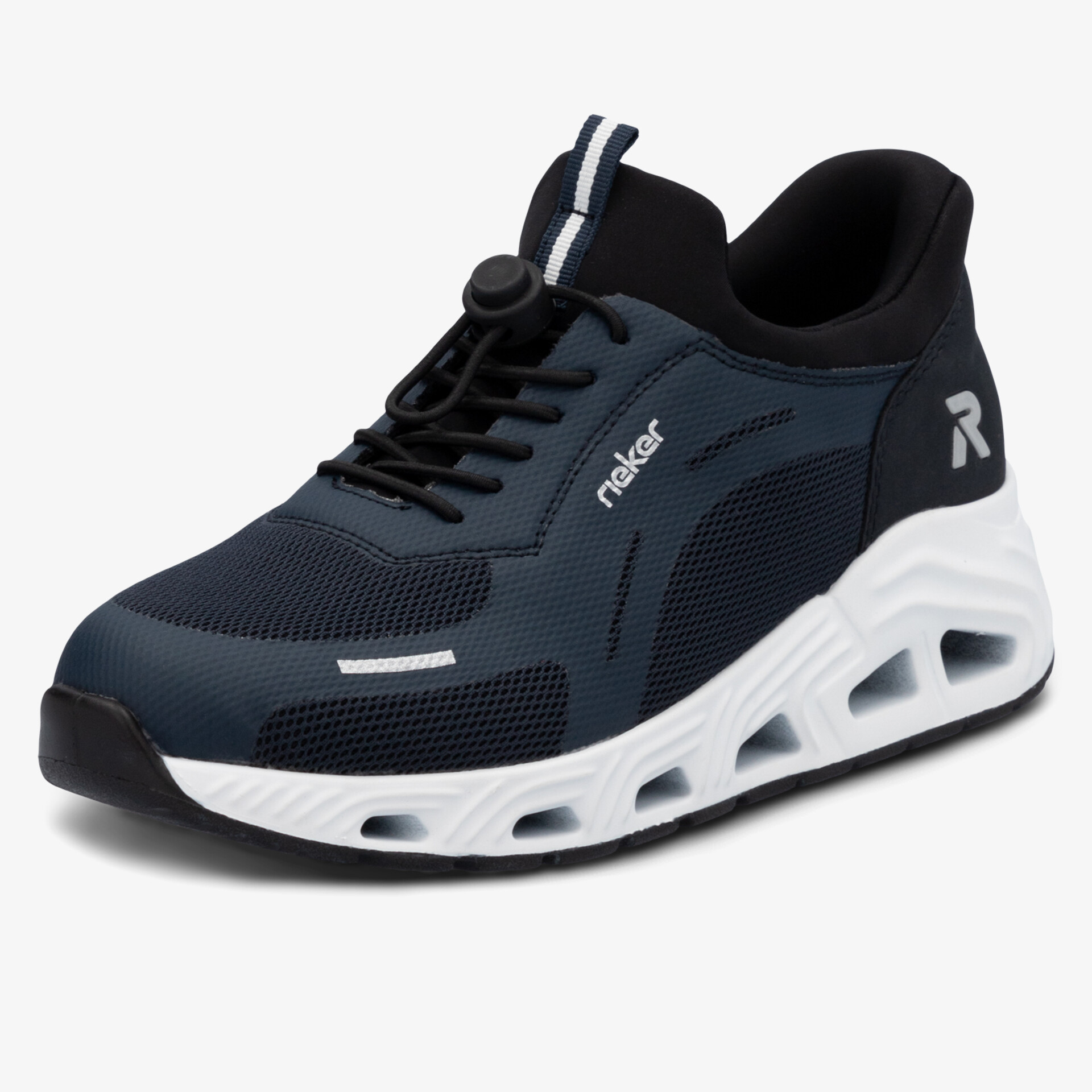 Sportlicher Sneaker mit atmungsaktivem Material und flexibler Sohle in modernem Design