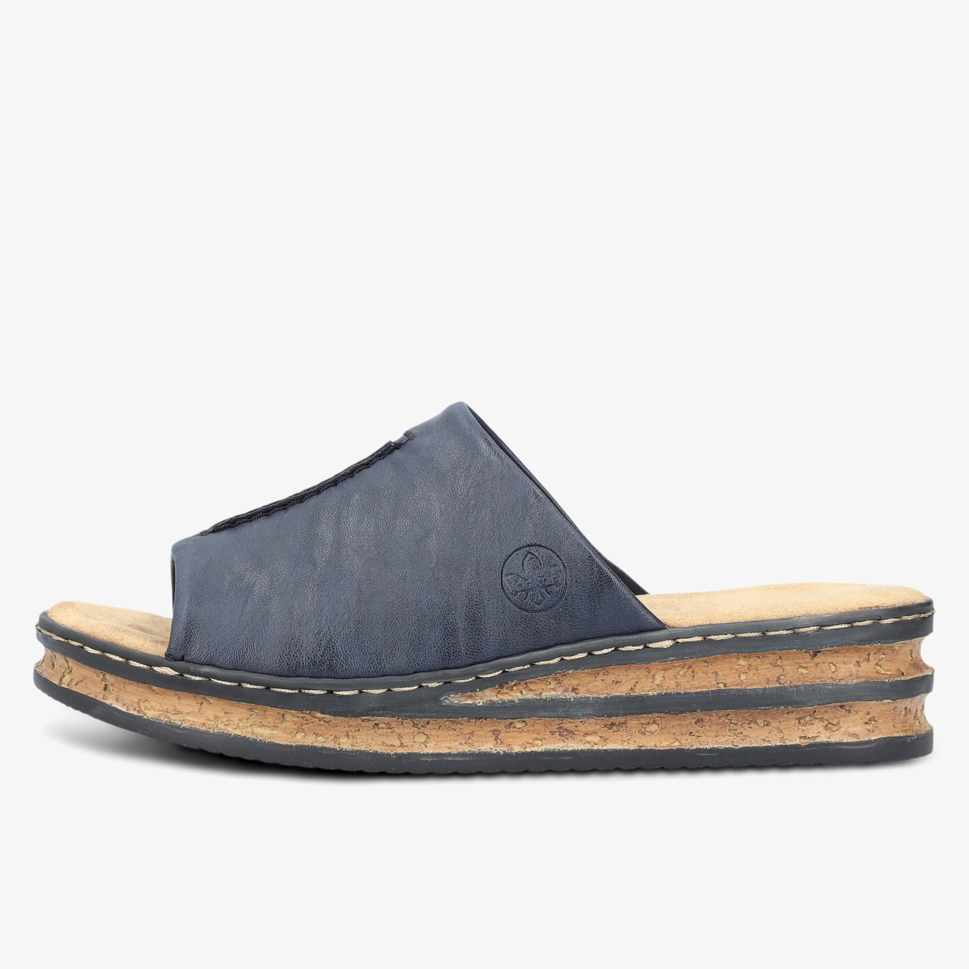 Modische blaue Pantolette mit robustem Sohlenboden und bequemem Fußbett für komfortablen Tragekomfort