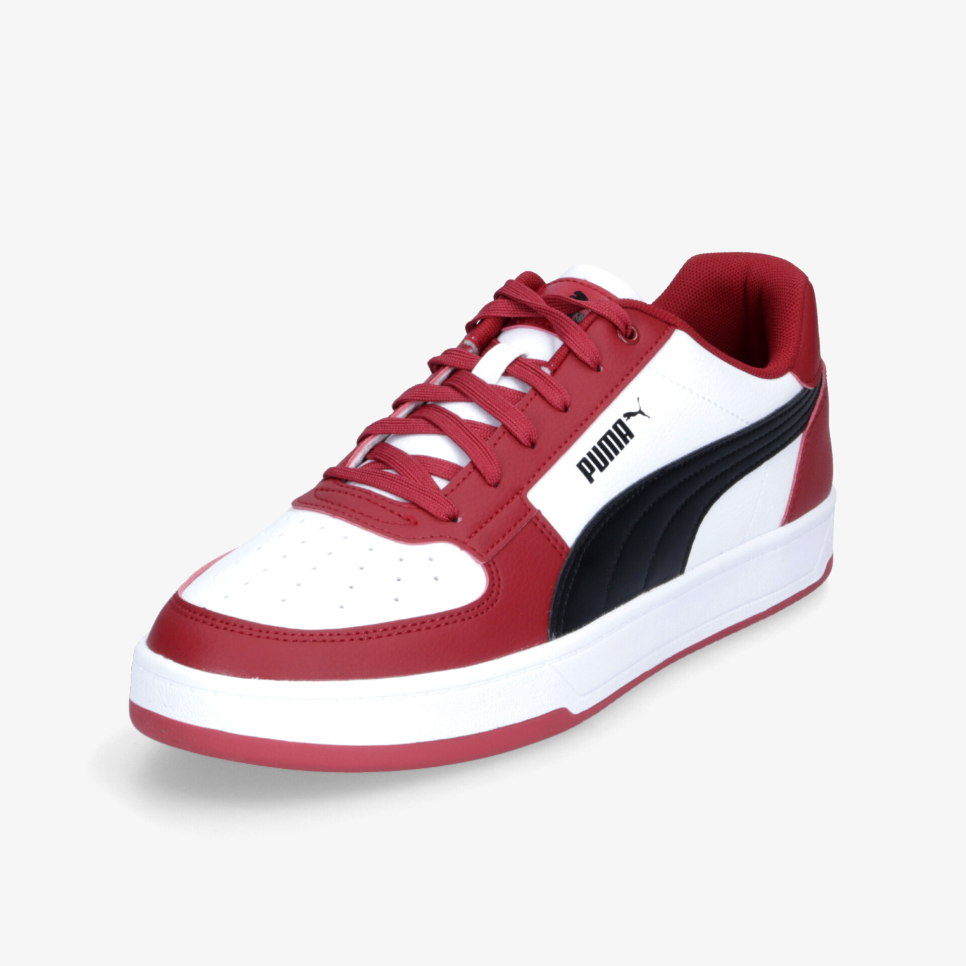 Sportlicher weiß-roter Sneaker mit schwarzem Markenlogo, komfortable Passform und modernes Design