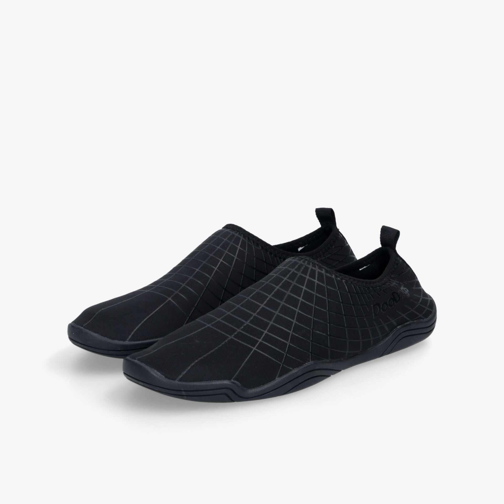 Leichte und flexible schwarze Schuhe mit rutschfester Sohle und bequemem, atmungsaktivem Material