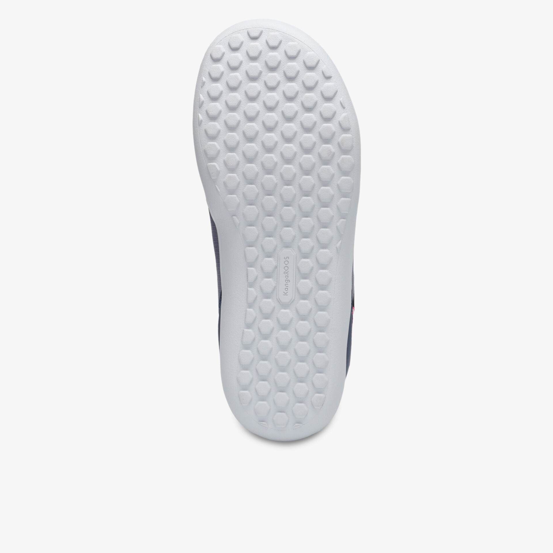 Weiße Schuhsohle mit rutschfestem Profil und flexibler, leichter Konstruktion für optimalen Komfort