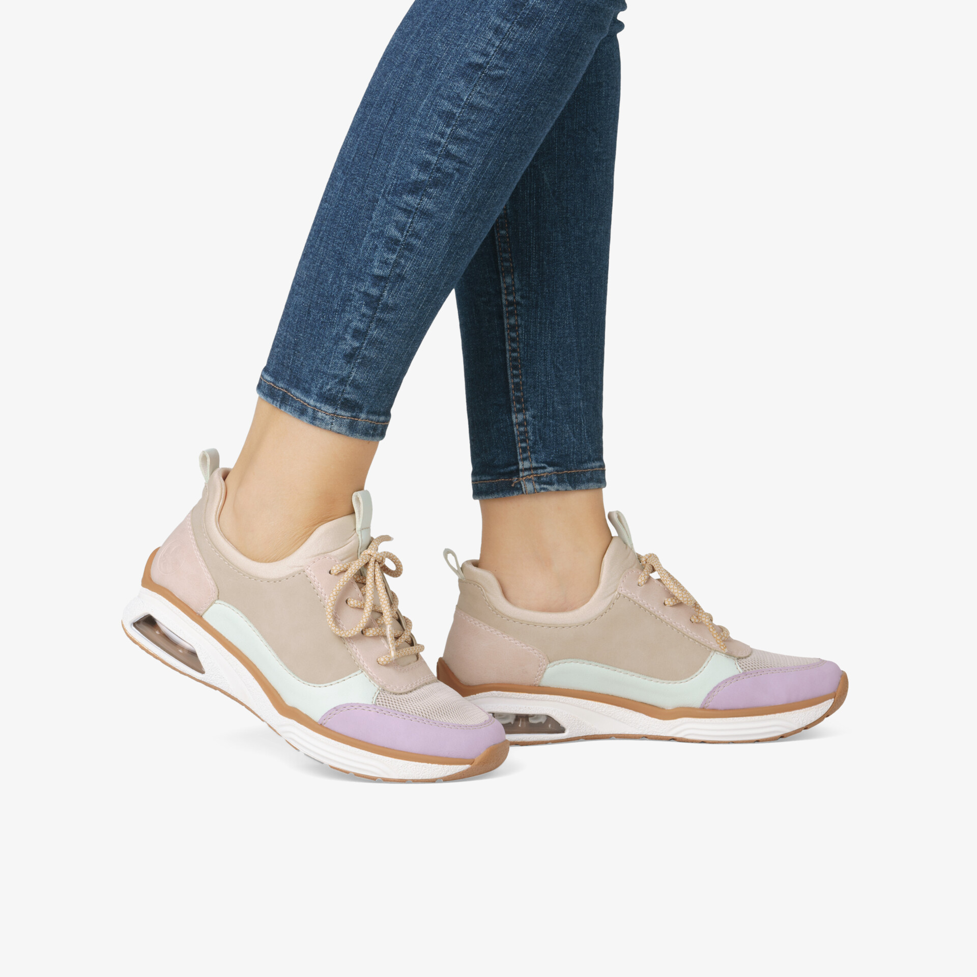 Bequeme sportliche Sneaker in Beige und Rosa, leicht und flexibel, ideal für täglichen Tragekomfort und Stil