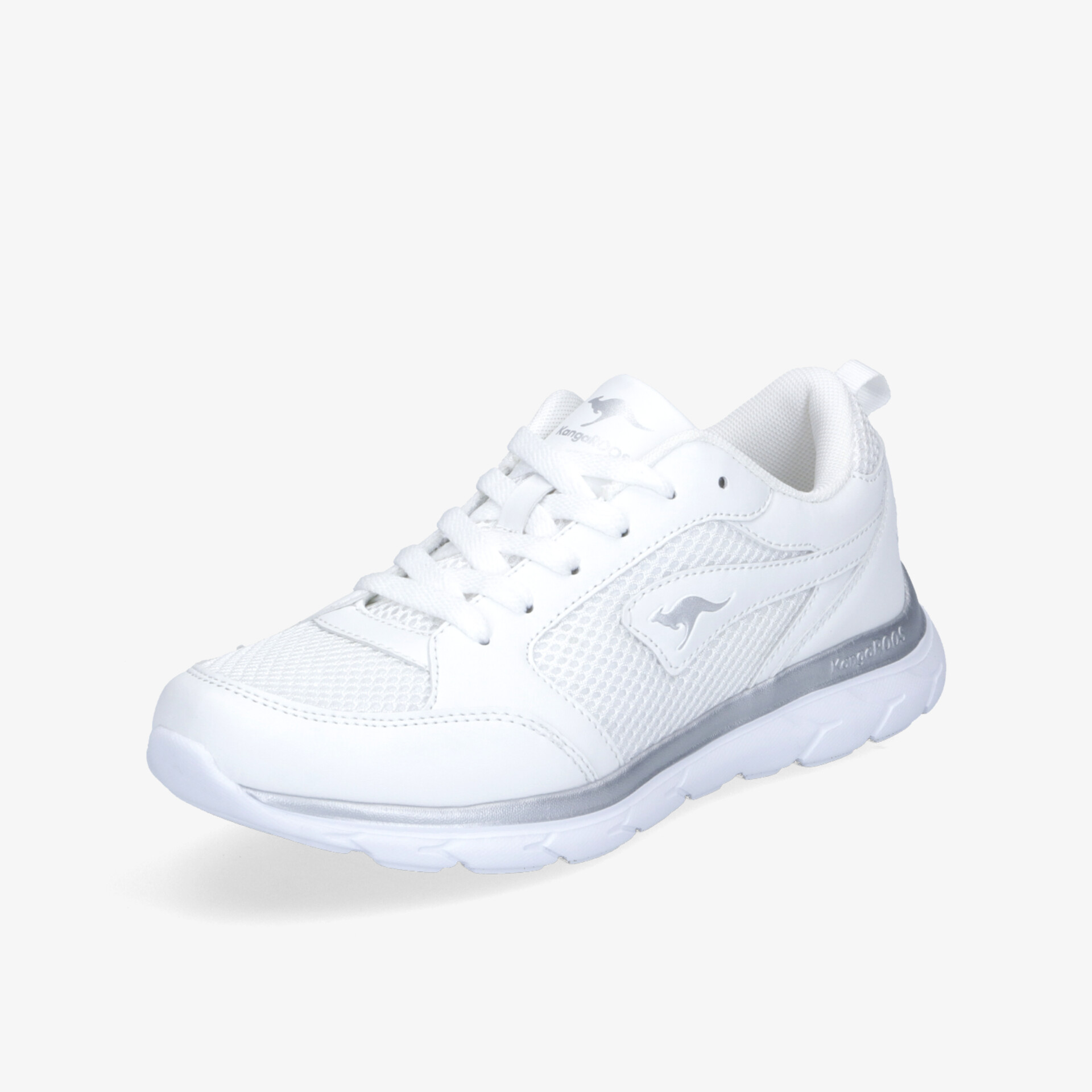 Moderner weißer Sneaker mit robustem Design und gepolsterter Sohle für optimalen Komfort und sportlichen Look.