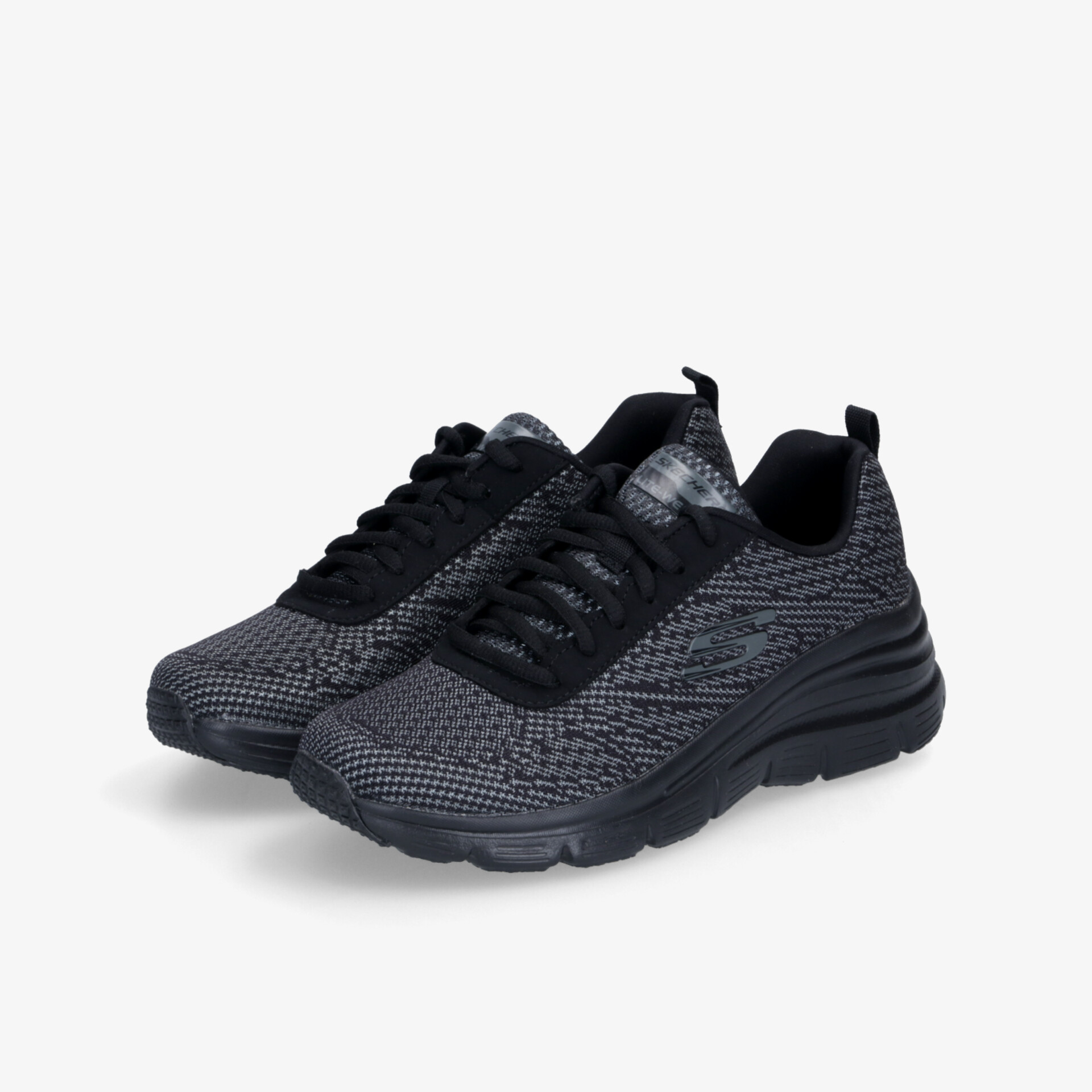 Leichtes und atmungsaktives Sneaker-Paar in Grau-Schwarz mit rutschfester Sohle und sportlichem Design
