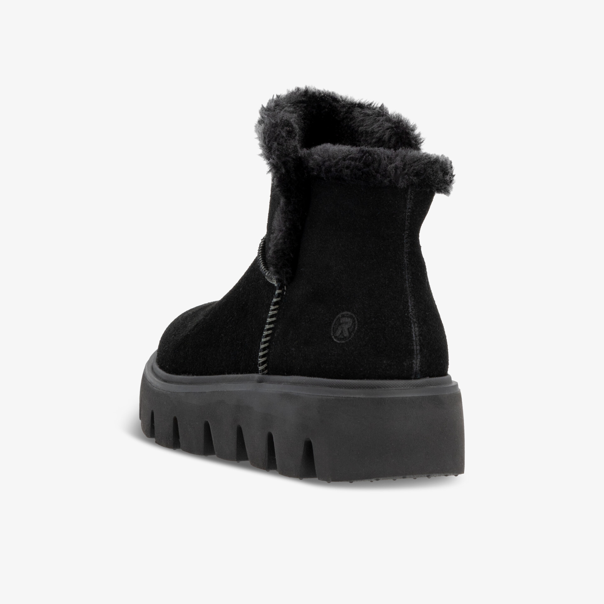 Schwarzer Winterstiefel mit dickem, warmem Innenfutter, rutschfester Sohle und robustem Absatz, seitlich schräg hinten fotografiert