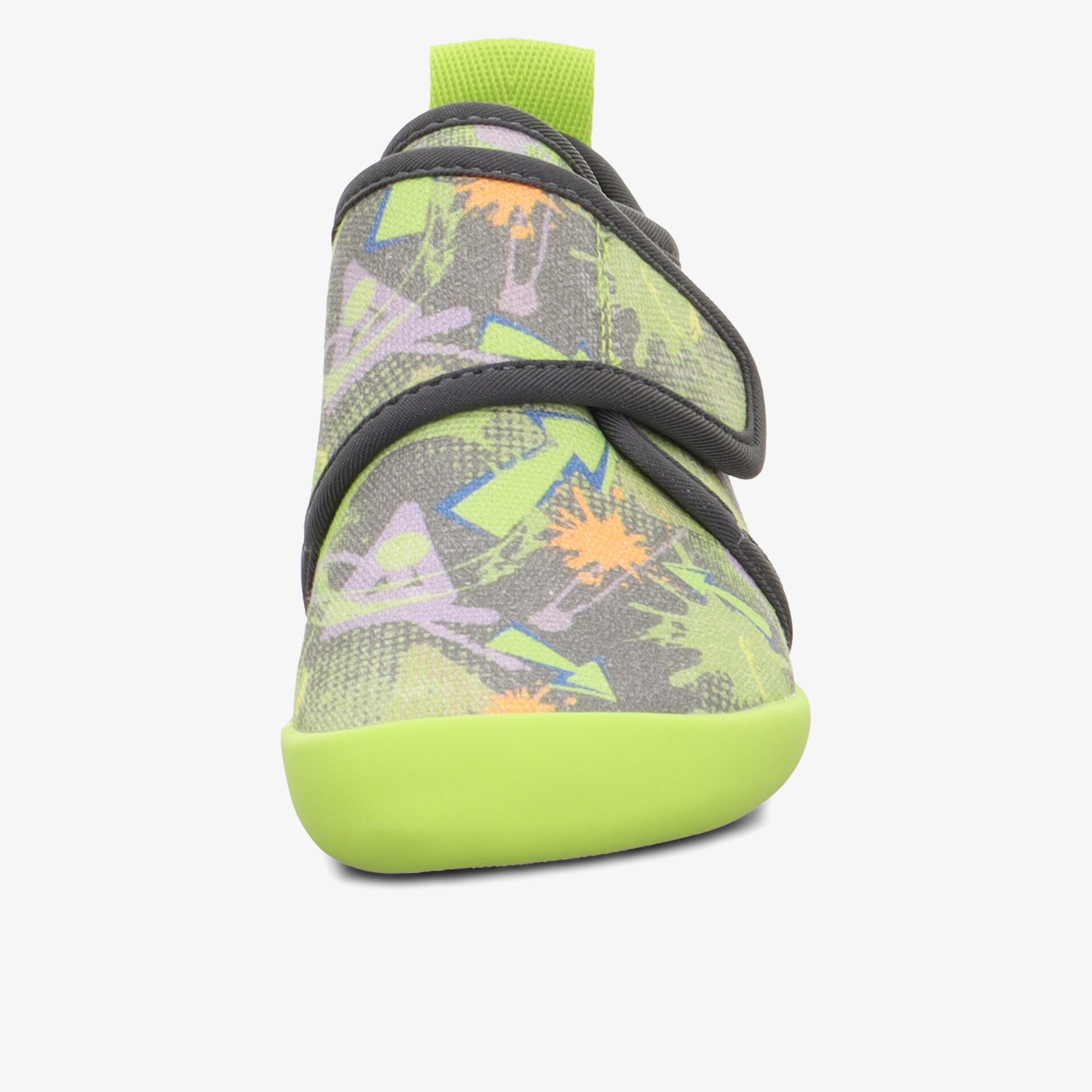 Farbenfroher Kinderschuh mit weicher Sohle und zwei verstellbaren Klettverschlüssen für optimalen Halt