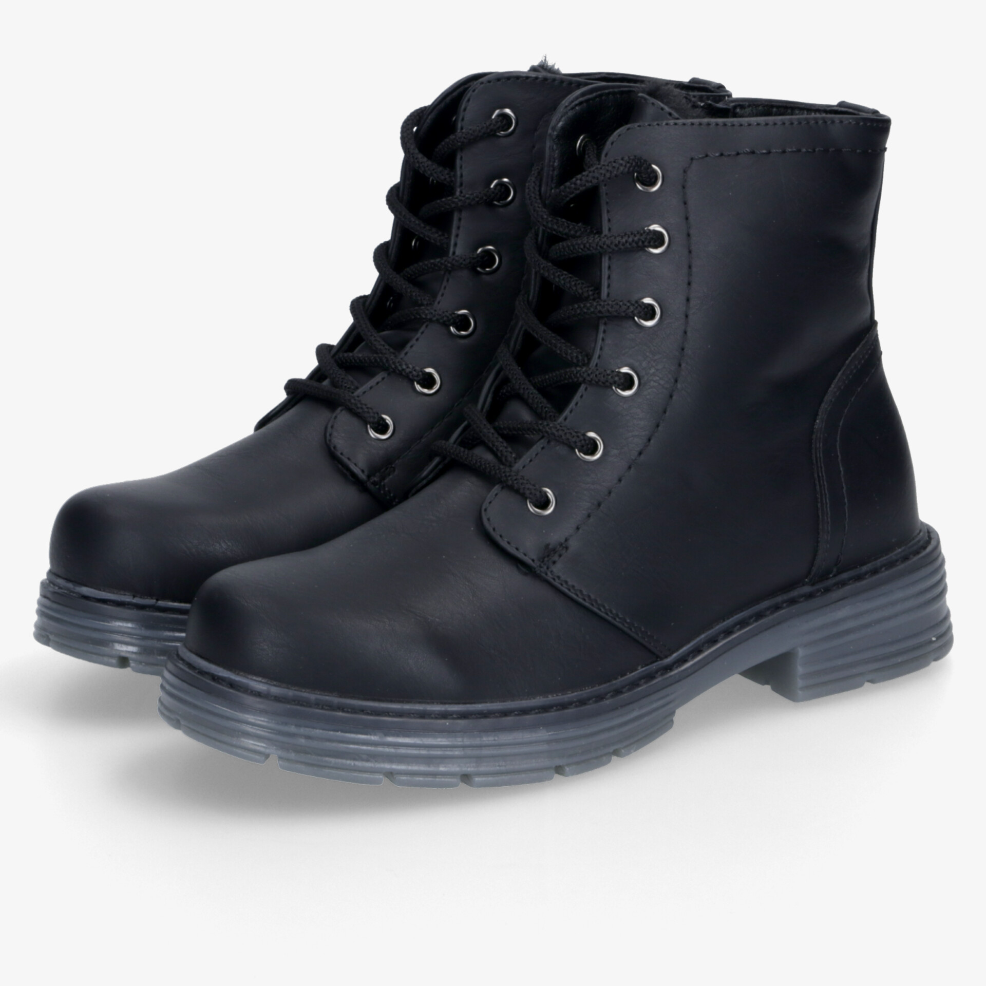 Robuste schwarze Stiefel mit bequemer Passform und rutschfester Sohle, ideal für Alltag und kaltes Wetter