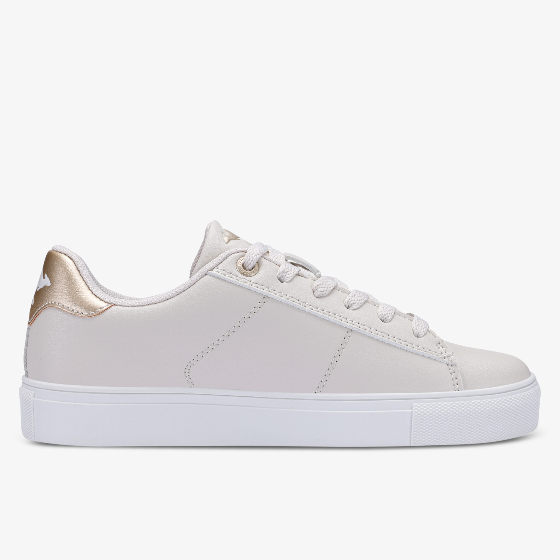 Weißer sportlicher Sneaker mit leichter Sohle und bequemem Tragekomfort in klarer Seitenansicht