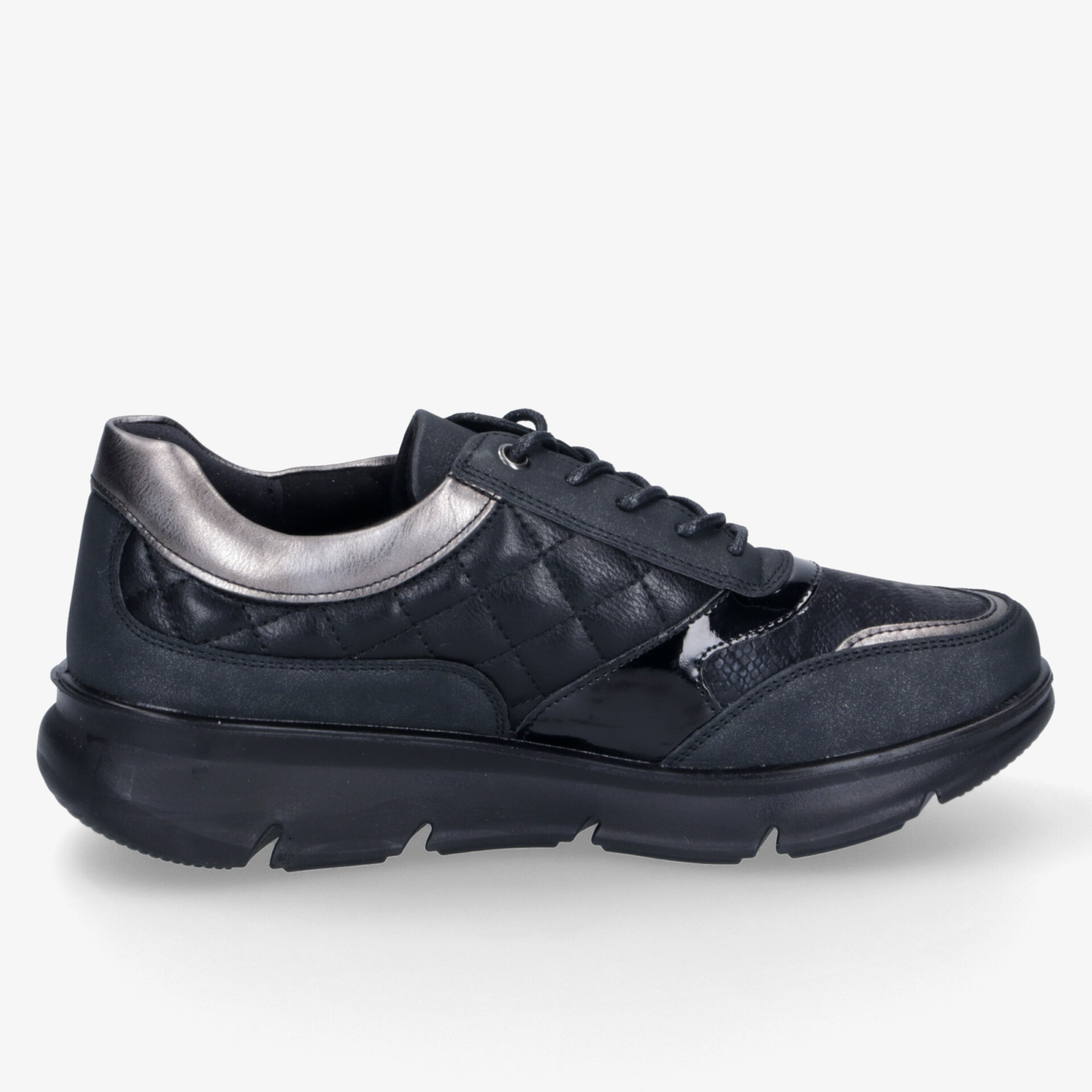 Moderner, bequemer Sneaker mit gepolstertem Kragen, rutschfester Sohle und modischem, vielseitigem Design