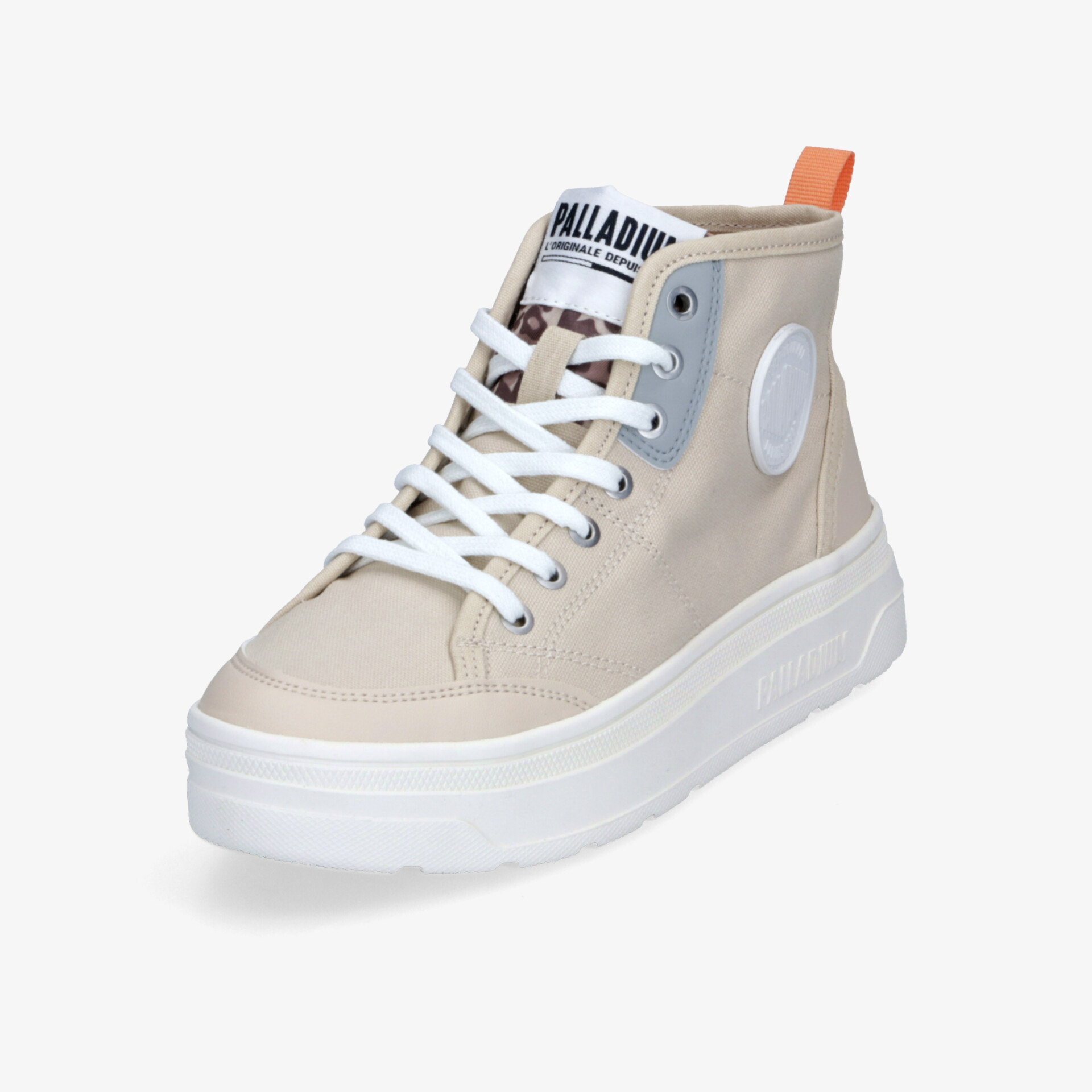 Robuster Sneaker mit verstärkter Sohle und komfortabler Passform in modischem Design