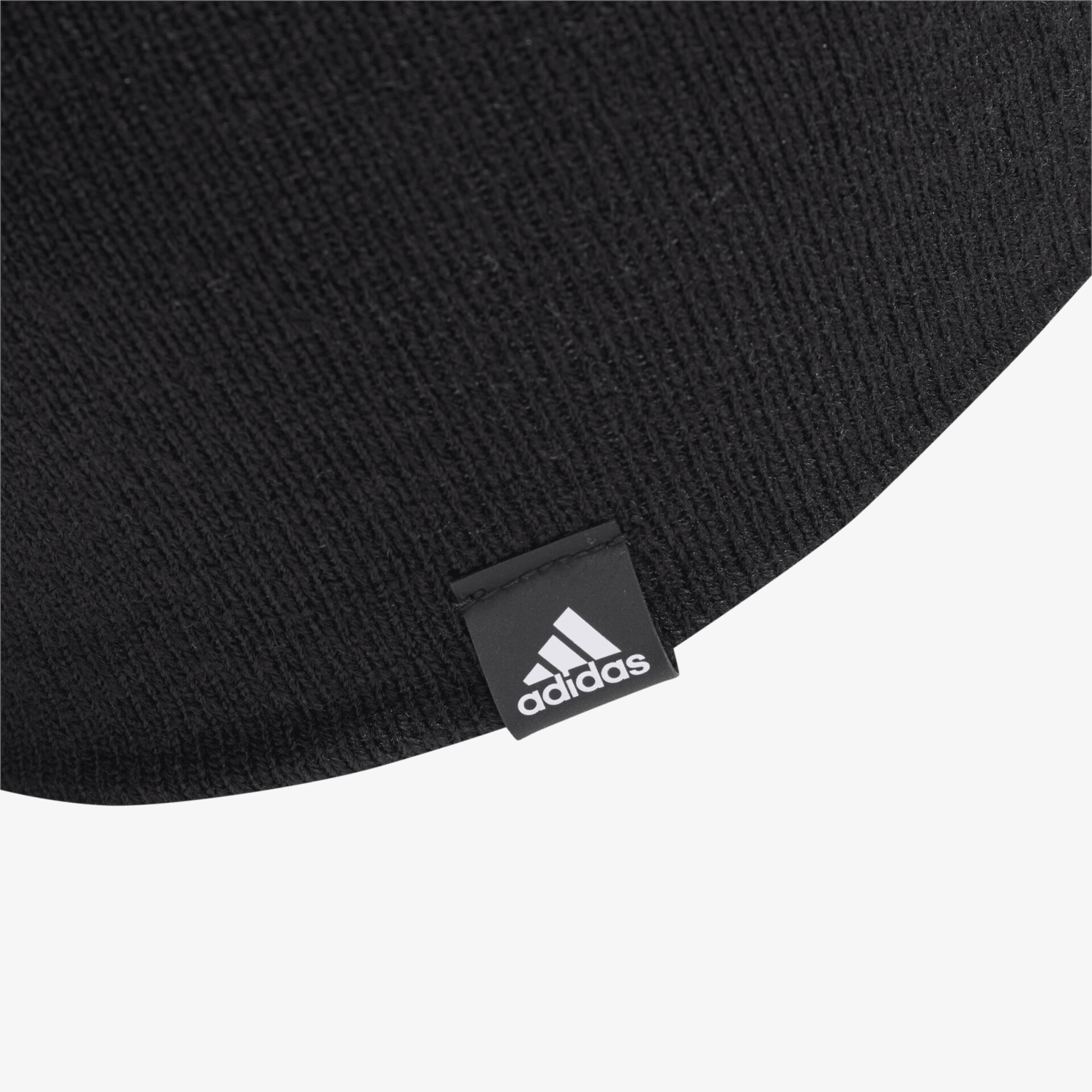 Stilvolle schwarze Mütze von Adidas mit sichtbarem Logo für einen modernen Look.