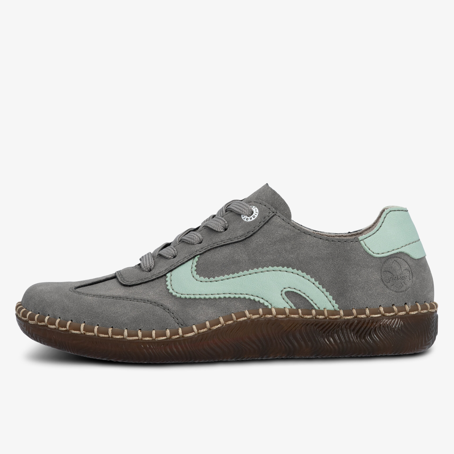 Schuh mit robuster Sohle und bequemer Passform in moderner Optik, seitliche klare Ansicht