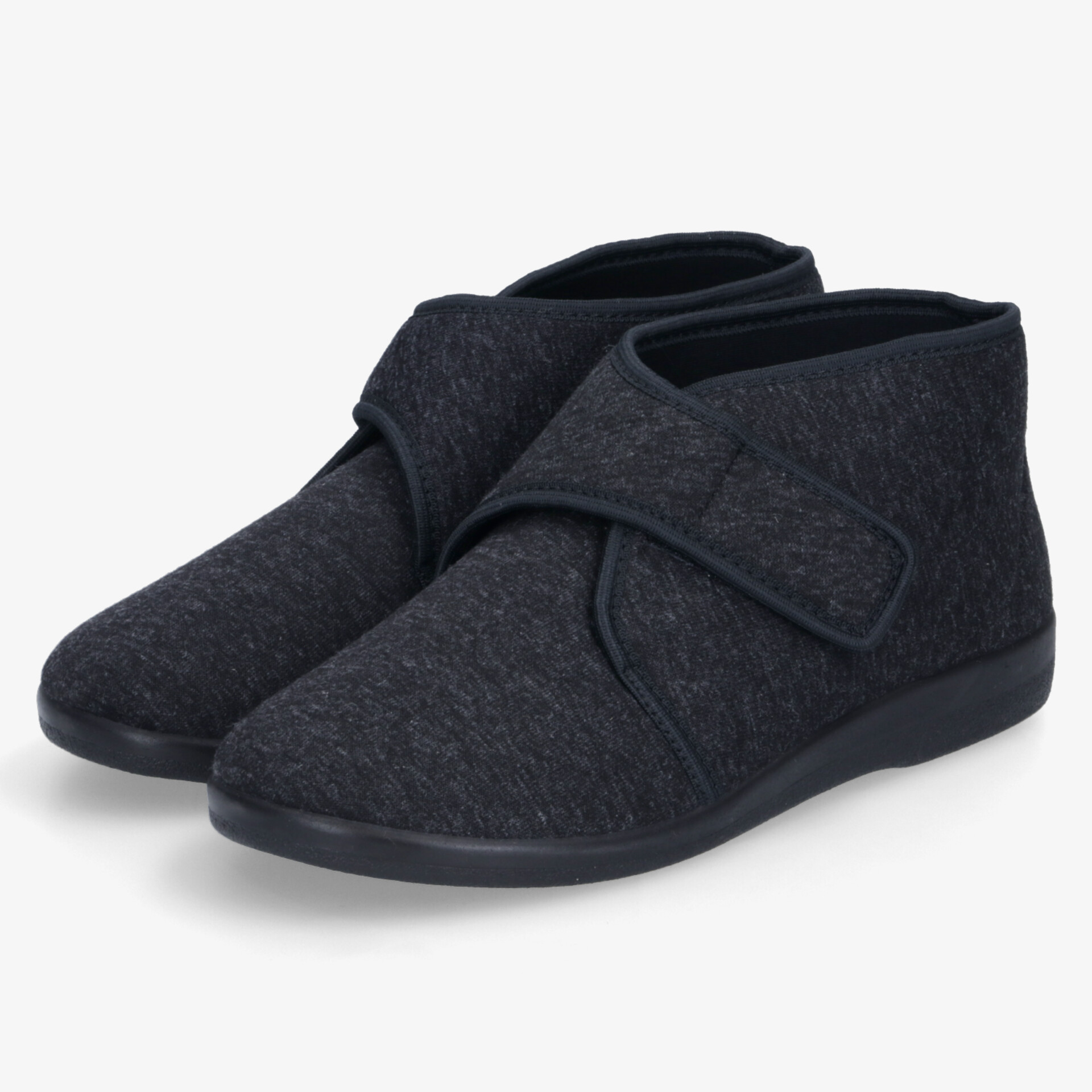 Bequemes Paar Hausschuhe mit weichem Material und praktischem Klettverschluss für optimalen Halt und Komfort