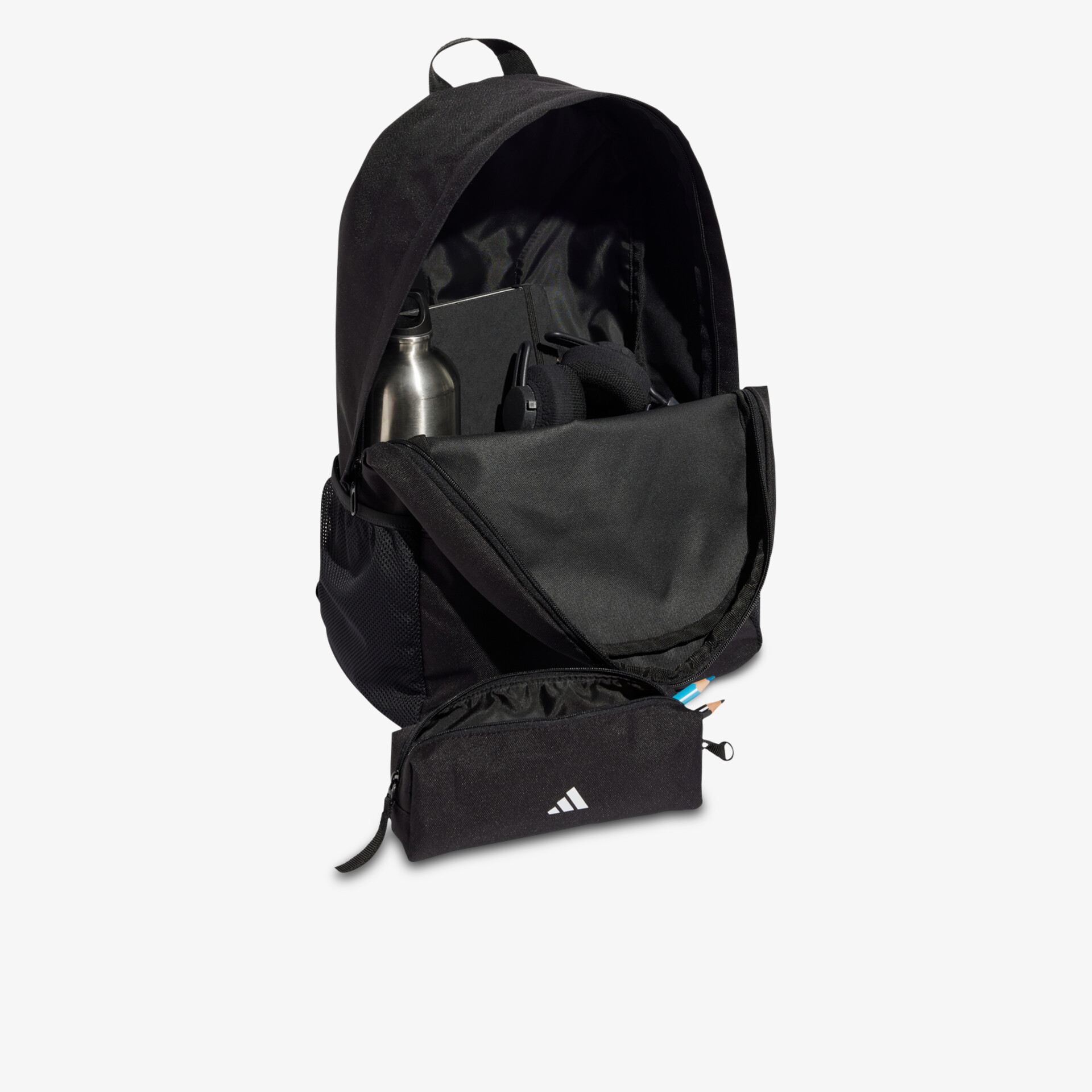 Robuster Rucksack mit großem Stauraum, vielseitigem Einsatz und praktischem Design für komfortables Tragen