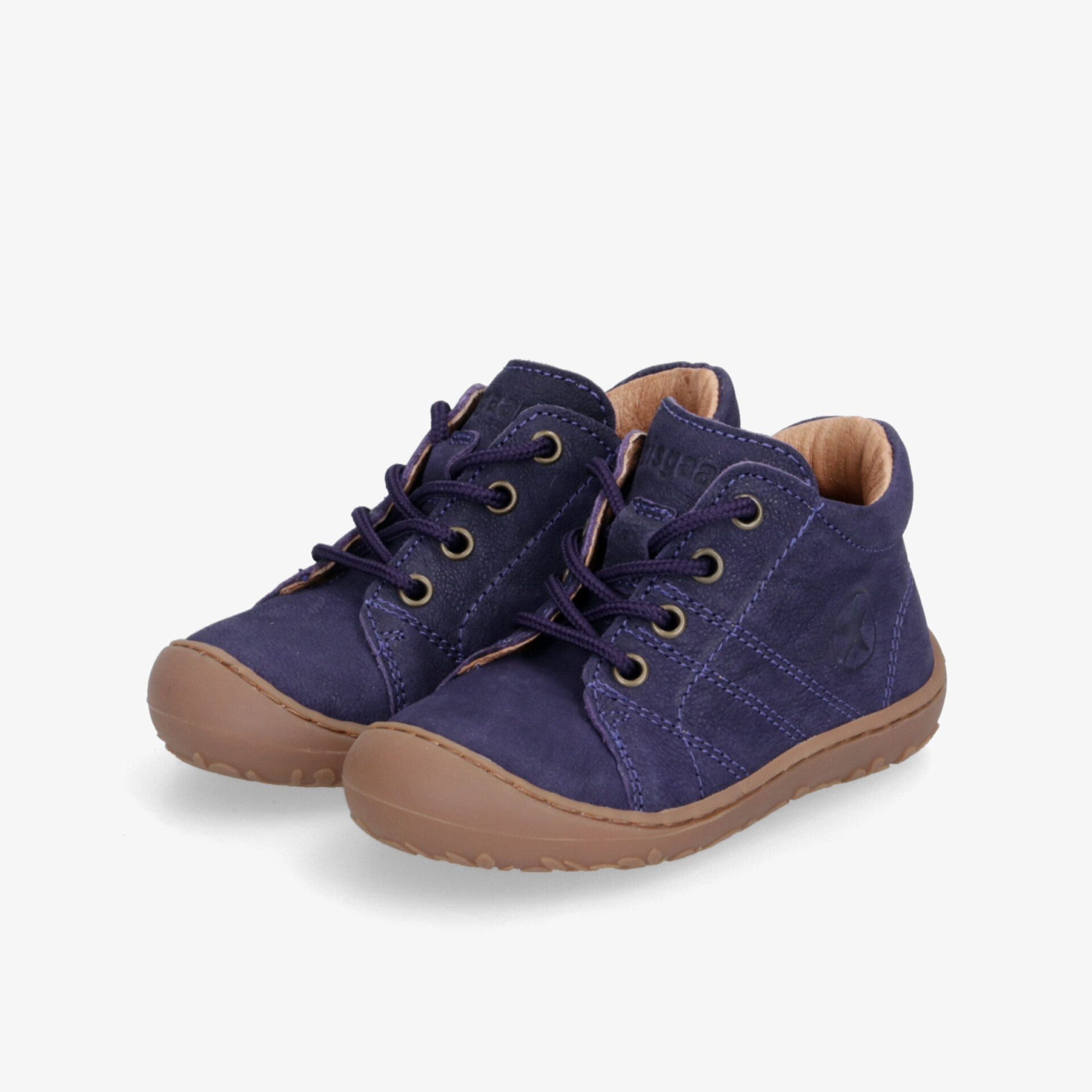 Bequeme dunkelblaue Schnürschuhe mit flexibler Sohle und robustem Design, ideal für den Alltag.