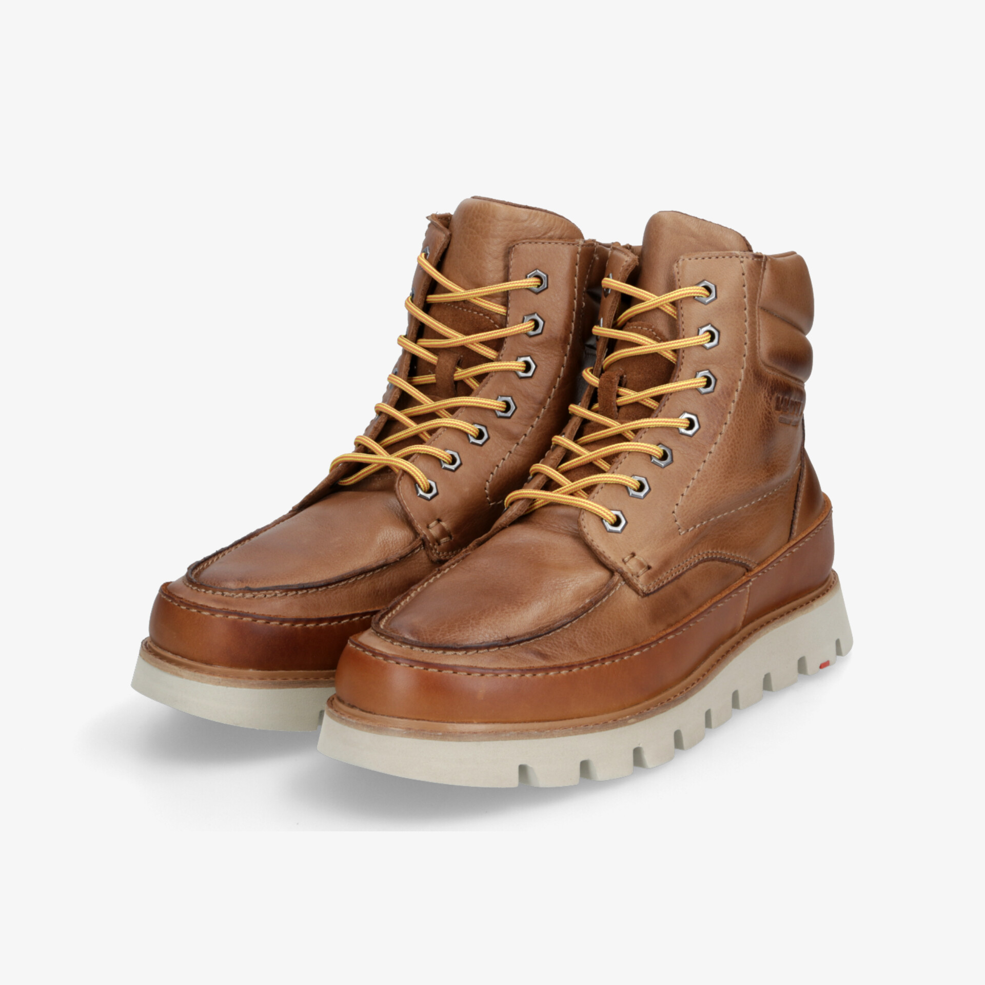 Robuste braune Leder-Boots mit gepolstertem Knöchel und rutschfester, profilierter Sohle für hohe Alltagstauglichkeit