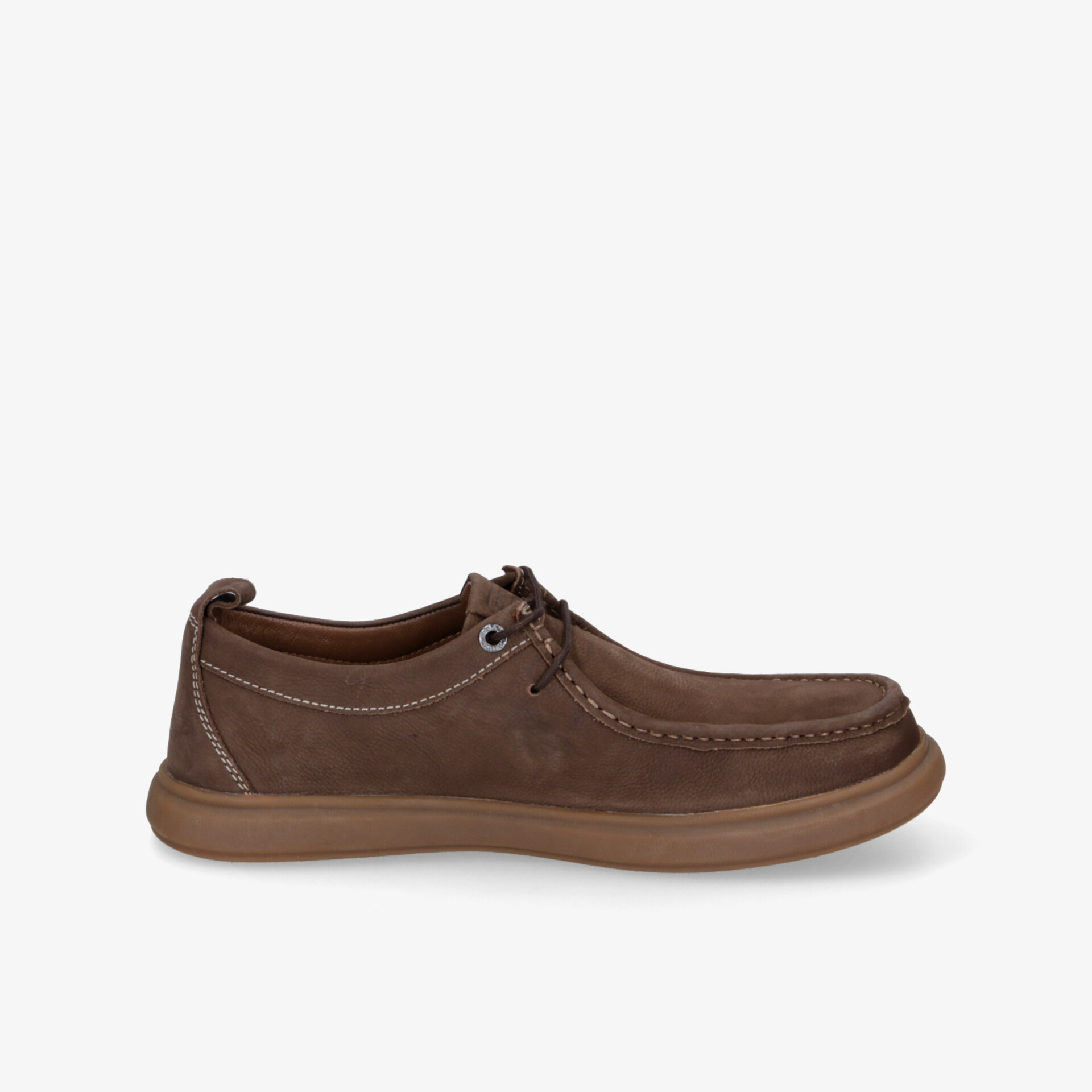 Brauner, bequemer Casual-Schuh mit flexibler Sohle und schnürung in klarer seitlicher Ansicht