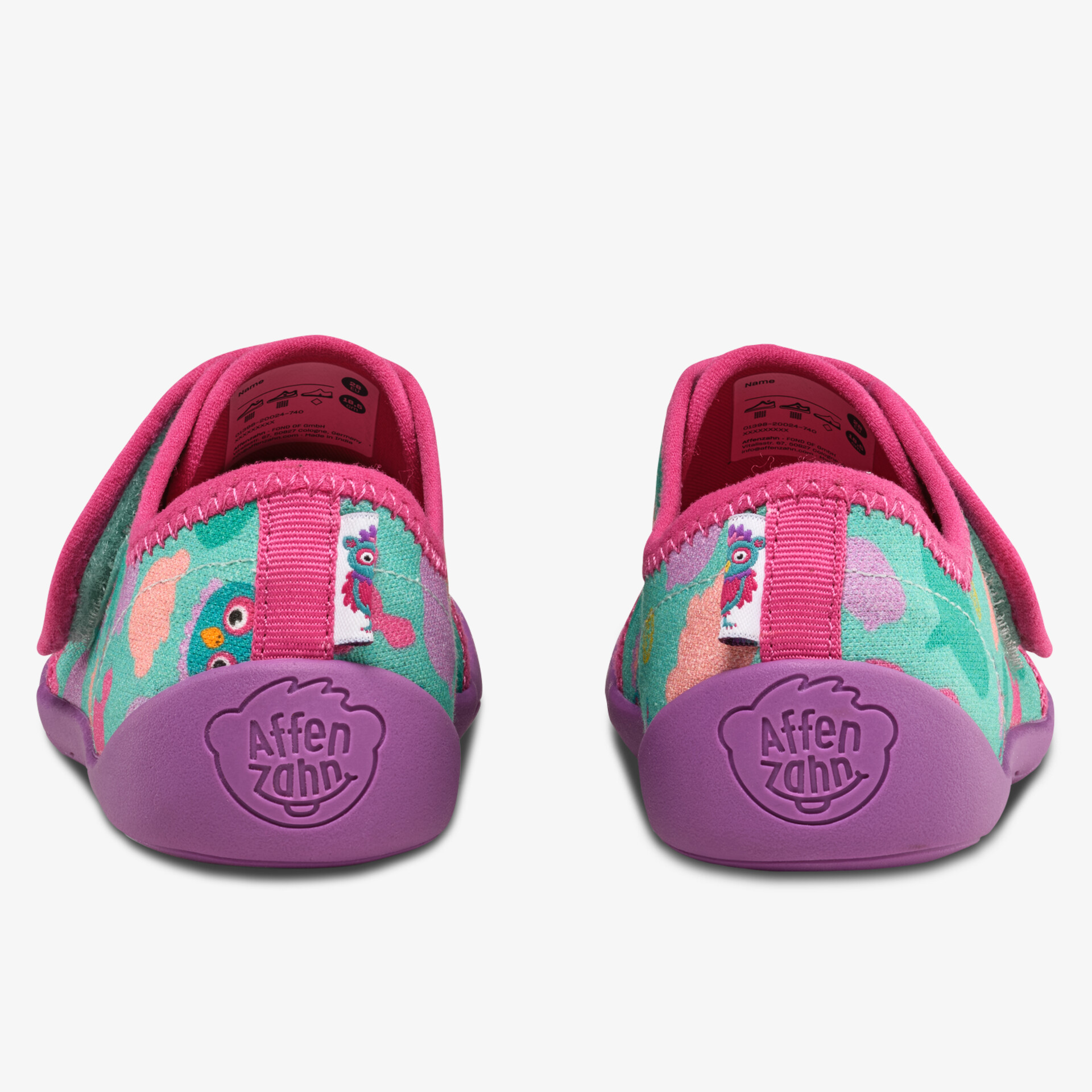 Bunte bequeme Slipper aus weichem Material mit niedlichem Eulenmotiv und rutschfester Sohle, ideal für Kinder