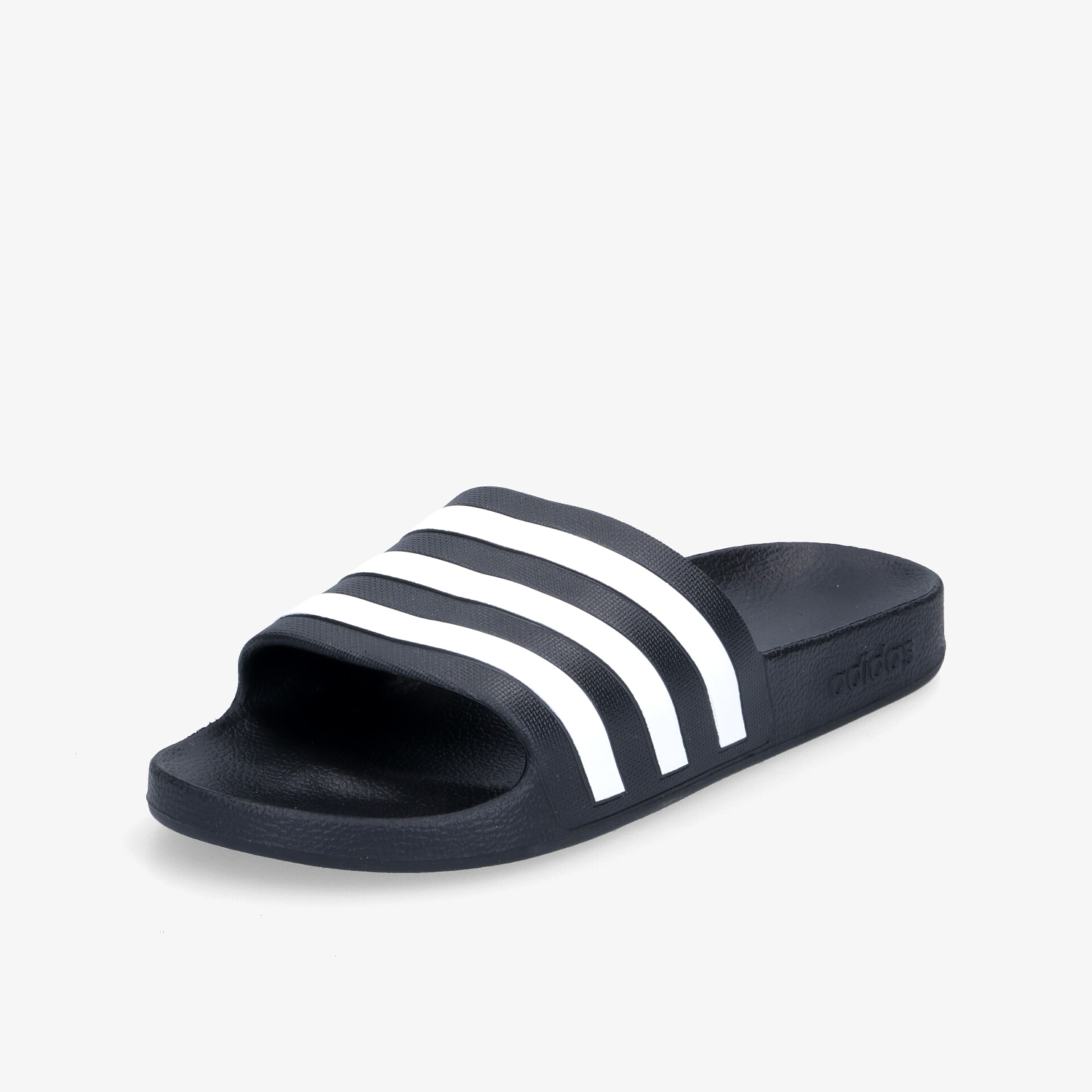 Schwarze Badesandale mit weißen Streifen, ideal für Pool und Freizeit, bietet hohen Tragekomfort und lässigen Stil.