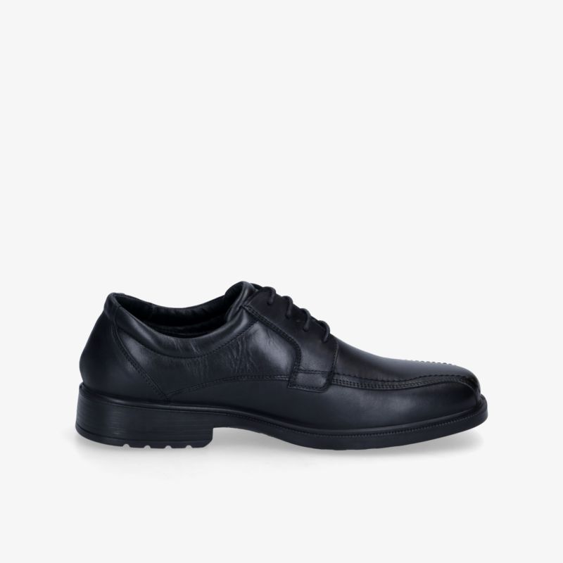 Eleganter schwarzer Halbschuh mit rutschfester Sohle und zeitlosem Design.