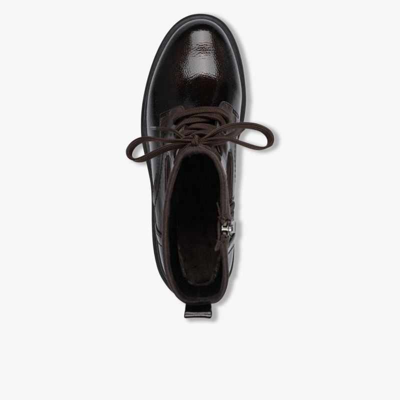 Glänzender schwarzer Leder-Schnürschuh in klassischer Form mit robuster Sohle und hochwertiger Verarbeitung