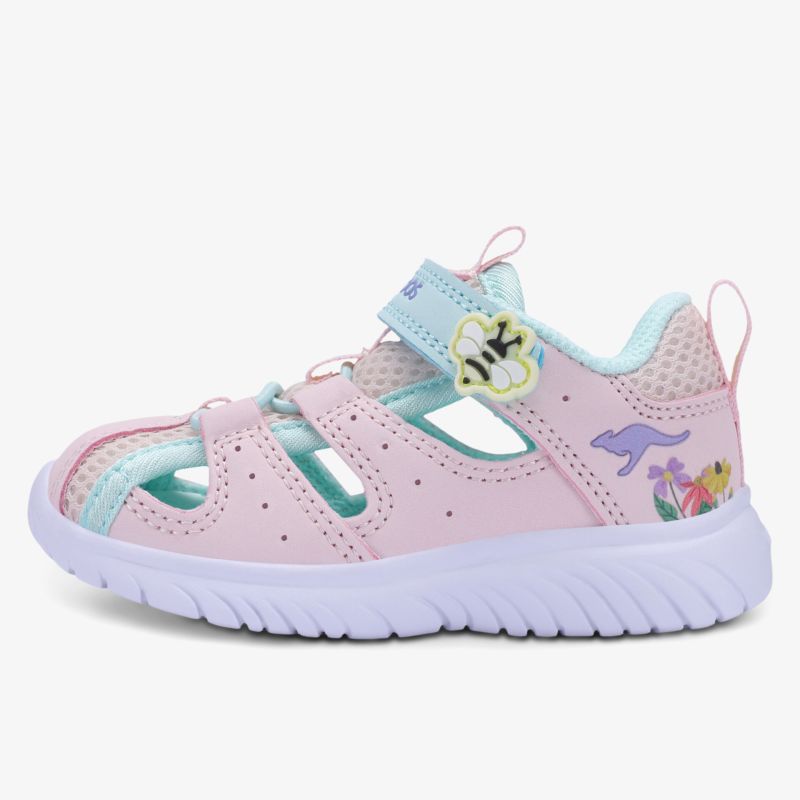 leichte pinke Kinder-Sandale mit pastellfarbenem Akzent, flexible Sohle, rutschfest, atmungsaktiv für sommerlichen Komfort