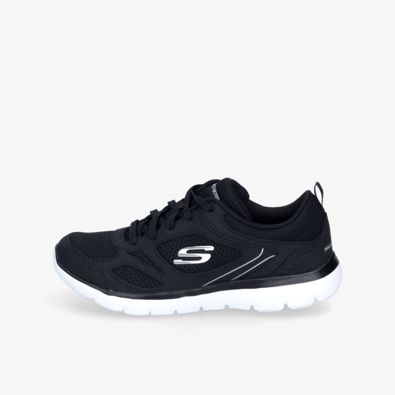 Leichter schwarzer Sportschuh mit weißer Sohle, flexibel und atmungsaktiv, ideal für sportliche Aktivitäten und Alltag