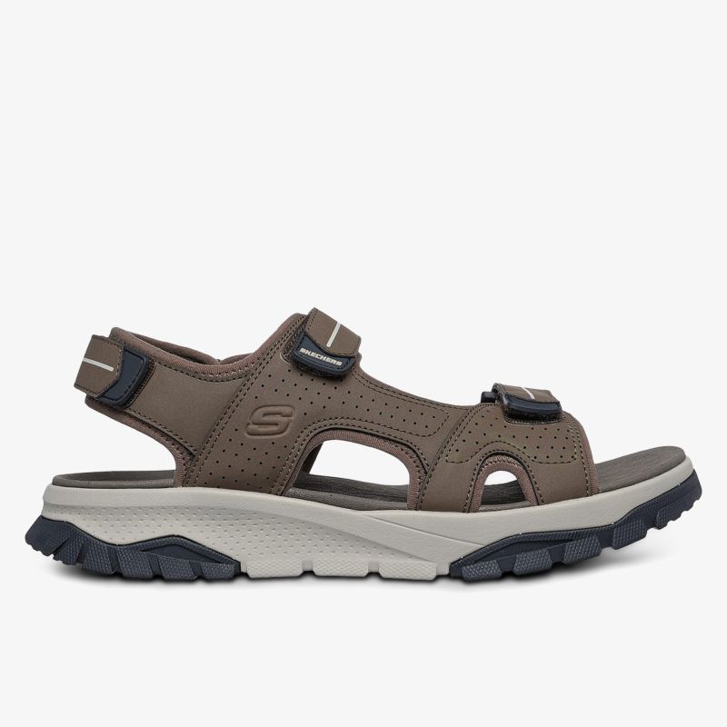 Bequeme braune Sandalen mit robusten Riemen und rutschfester Sohle für optimalen Halt.