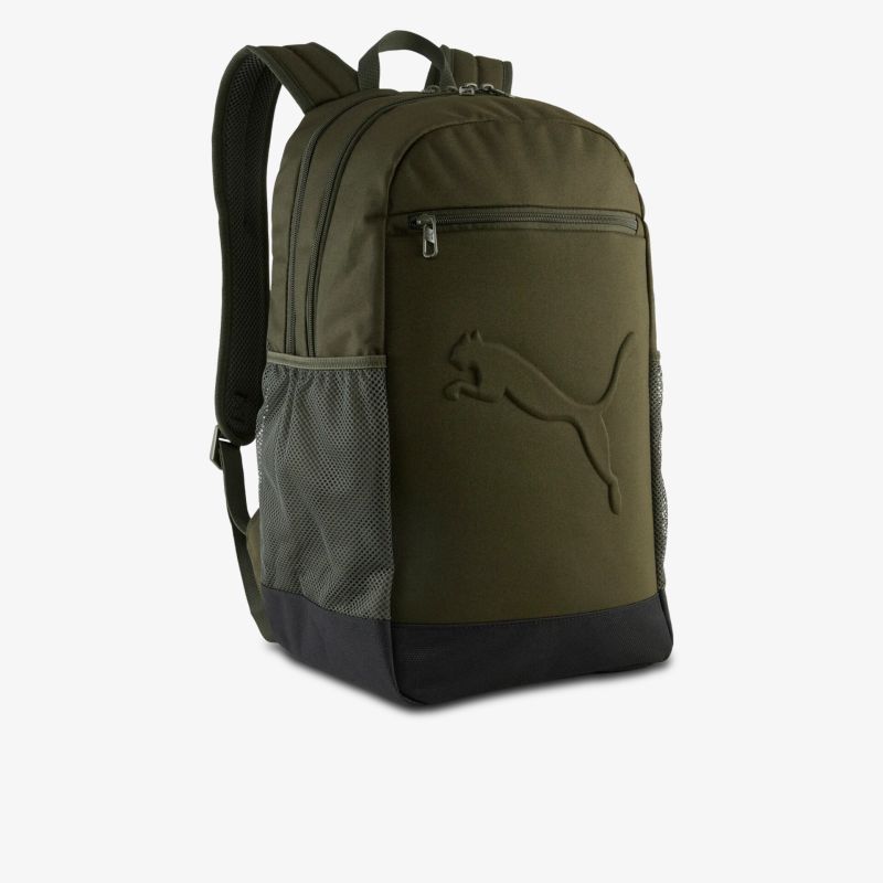 Moderner robuster Rucksack mit geräumigem Hauptfach und praktischem Frontreißverschluss