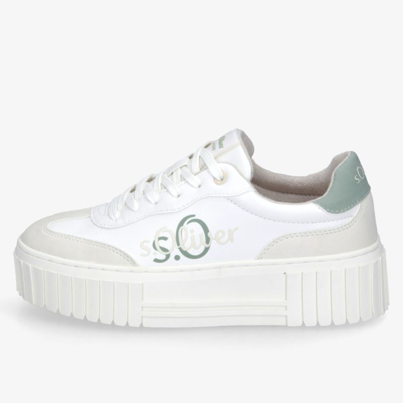 Moderner weißer Sneaker mit dicker Plateausohle und komfortabler Passform für sportlichen Look