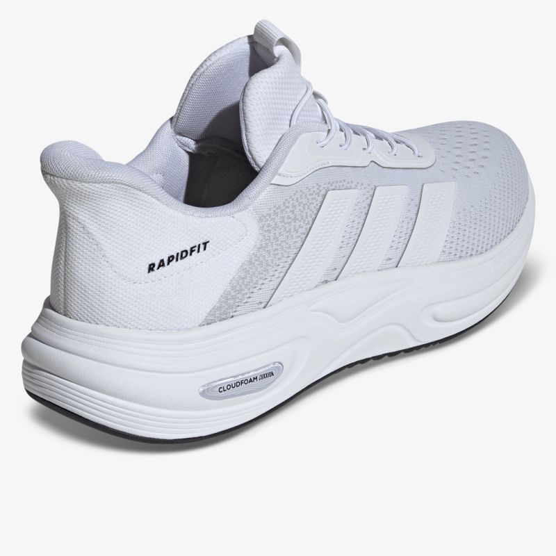 Leichter, atmungsaktiver Sportschuh mit dämpfender Sohle und rutschfester Außensohle