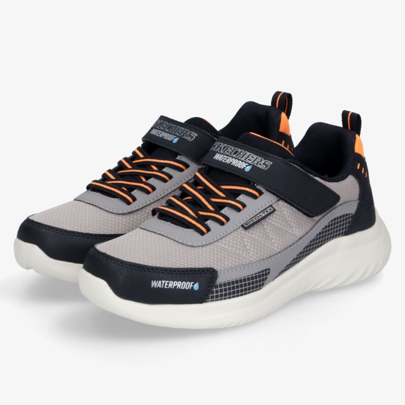 Sportliche wasserdichte Sneaker mit rutschfester Sohle und bequemer Passform im Paar, moderne Optik