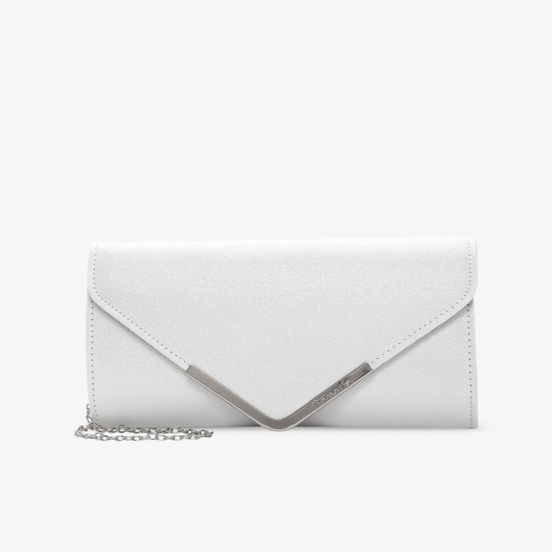 Elegante weiße Clutch mit Kettenriemen und modernem V-Detail, ideal für stilvolle Anlässe.
