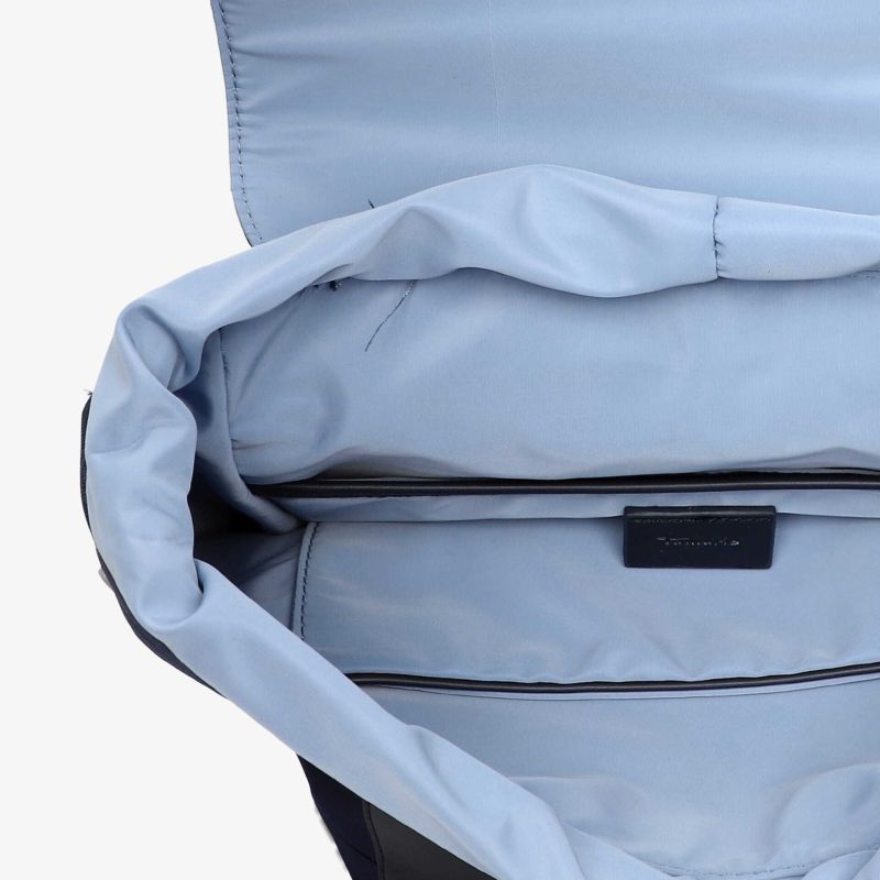 Geräumiges Tascheninnere mit hochwertigem Futter und mehreren praktischen Fächern für bessere Organisation