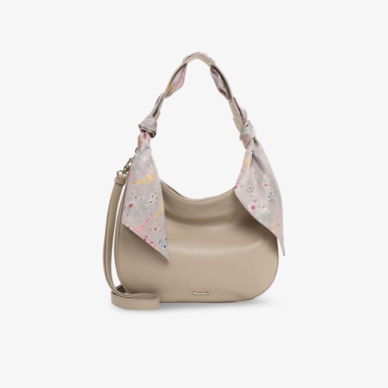 Elegante beige Tasche mit abgerundeter Form und dekorativem Tuch, ausgestattet mit verstellbarem Schulterriemen