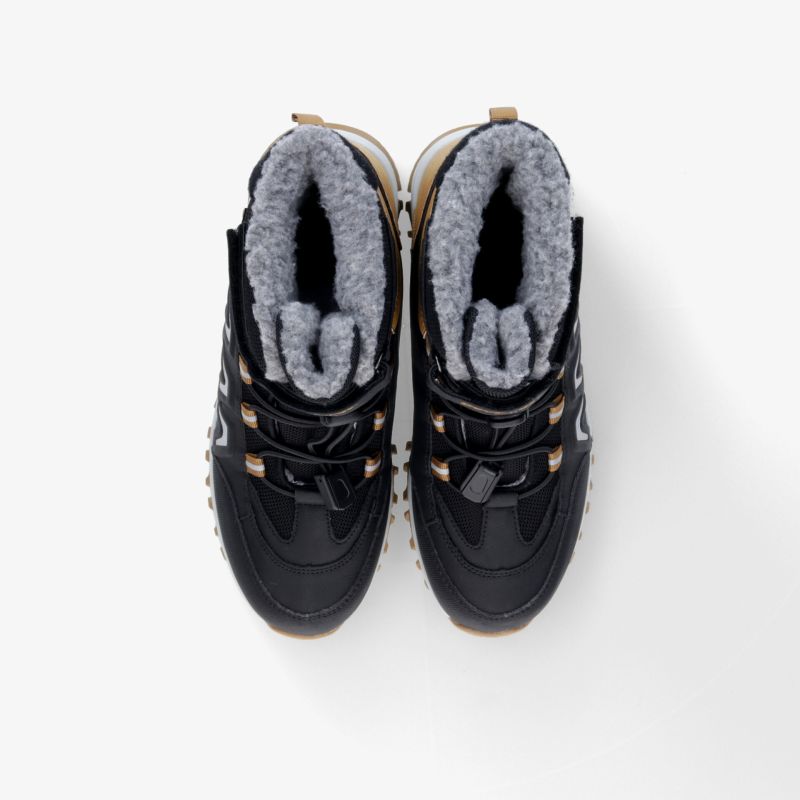 Warme und stilvolle Schuhe mit bequemem Innenfutter und rutschfester Sohle in moderner Optik.