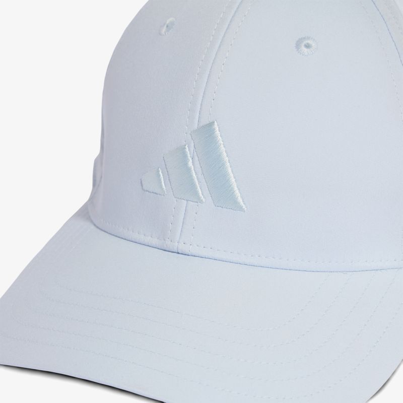 Weiße Baseballcap mit verstellbarem Riemen, sauberer Front und sportlichem Stil, hochwertige Verarbeitung