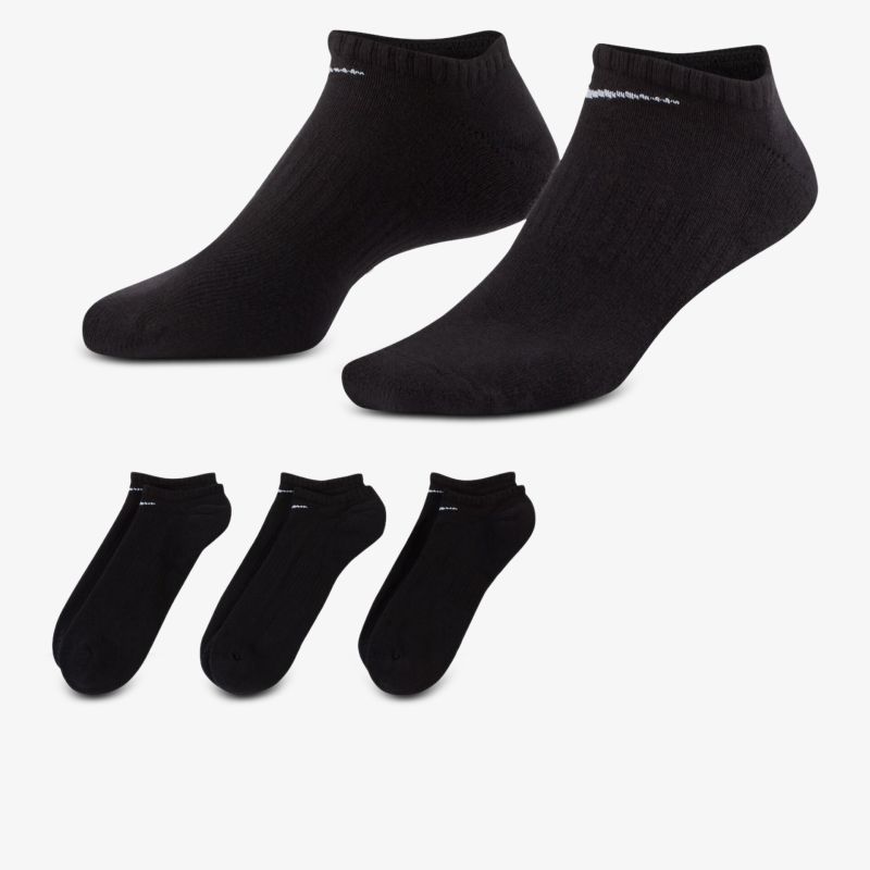 Schwarze kurze Sportsocken aus atmungsaktivem, weichem Material mit elastischer Bündchenkante