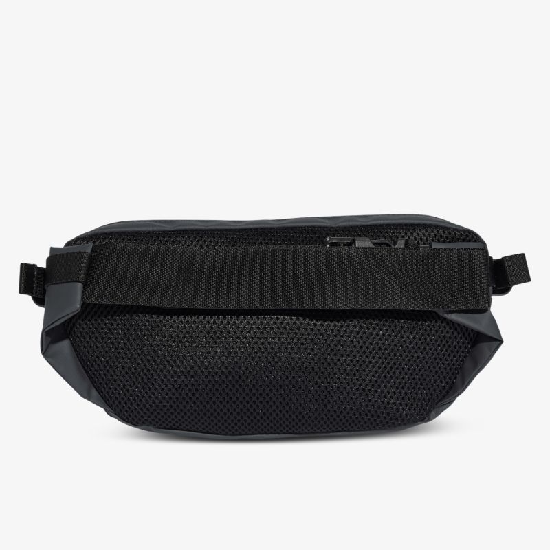 Robuste schwarze Bauchtasche mit verstellbarem Gurt, hochwertigem Reißverschluss und klares Mesh-Design