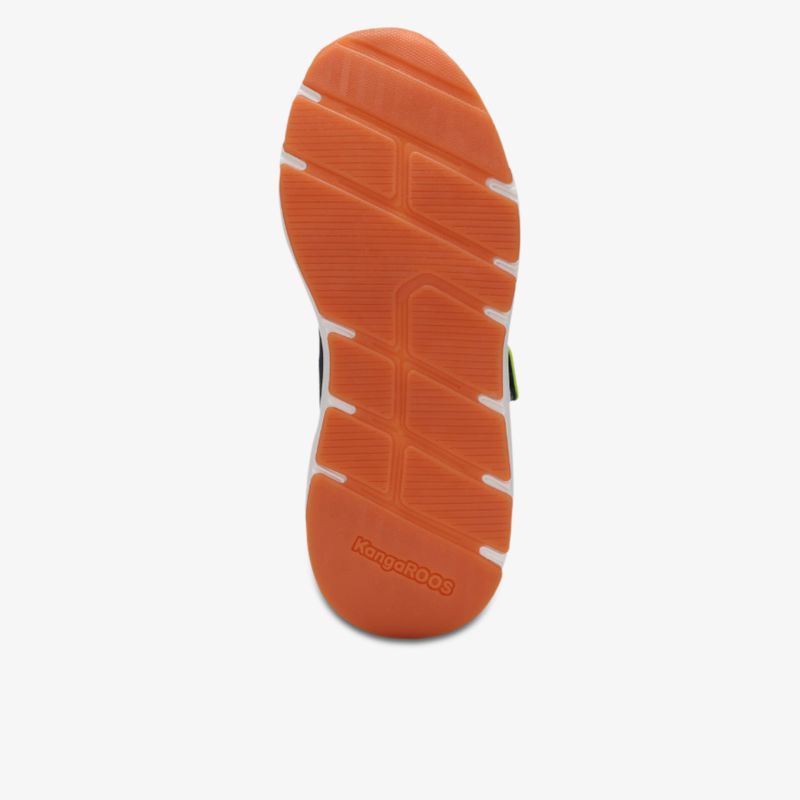 Robuste und rutschfeste Schuhsohle mit Profil für optimale Trittsicherheit und Langlebigkeit
