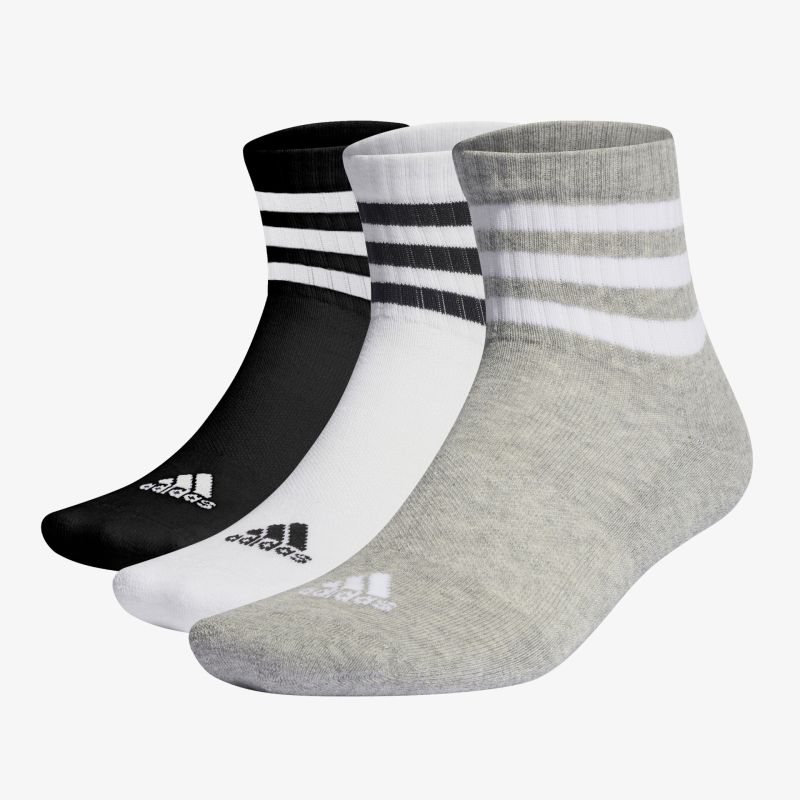 Dreierpack Socken in Schwarz, Weiß und Grau. Sportliches Design mit Streifen, ideal für Alltag und Sport.