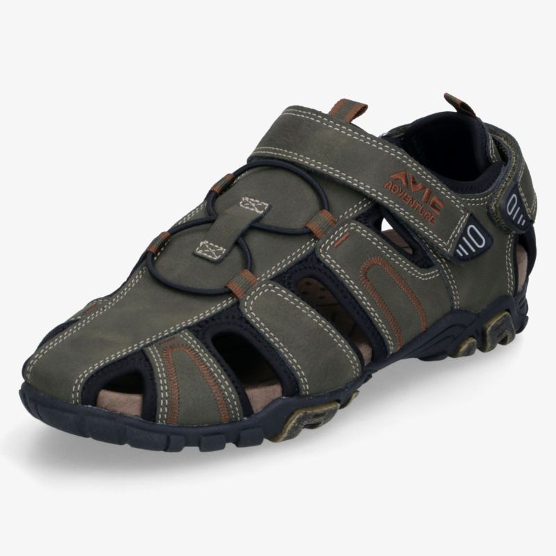 Bequeme und robuste Outdoor-Sandale mit atmungsaktiven Materialien und rutschfester Sohle für alle Abenteuer.