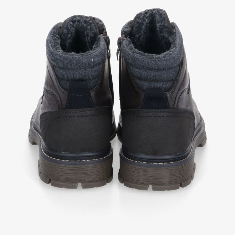 Wetterfeste, isolierte Stiefel für optimalen Komfort und Haltbarkeit bei allen Wetterbedingungen.