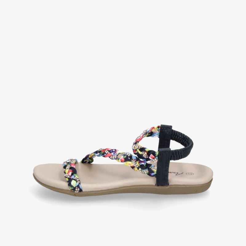 Seitlich abgebildete Sandale mit geflochtenen Riemen und farbenfrohem Blumenmuster, bequeme flache Sohle