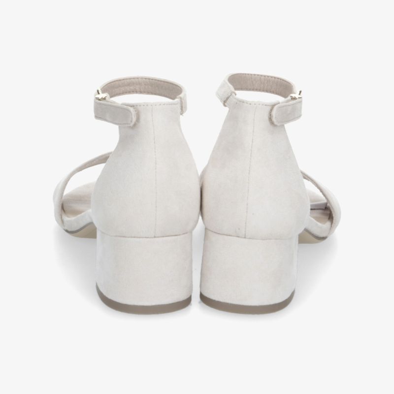 Elegante weiße Sandalette mit mittelhohem Absatz und verstellbarem Riemen, Rückansicht