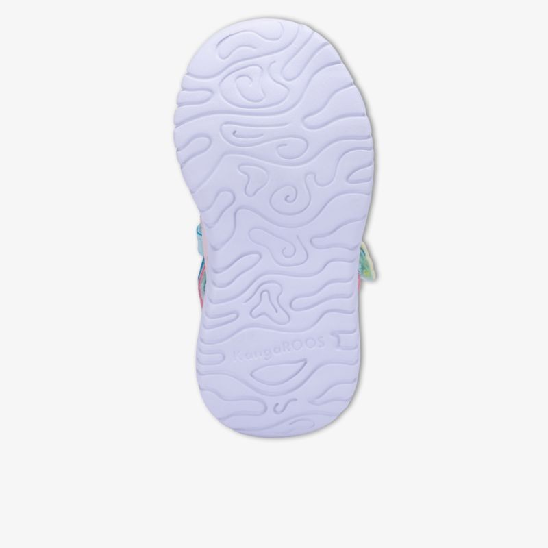 Rutschfeste und flexible Schuhsohle mit leichtem Profil für besten Halt und hohen Tragekomfort