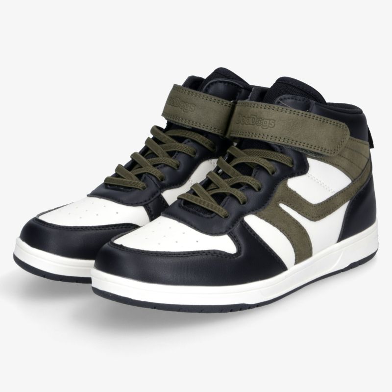 Moderner Sneaker mit hohem Tragekomfort, gepolstertem Riemen und robuster Schnürung, ideal für Freizeit und Alltag