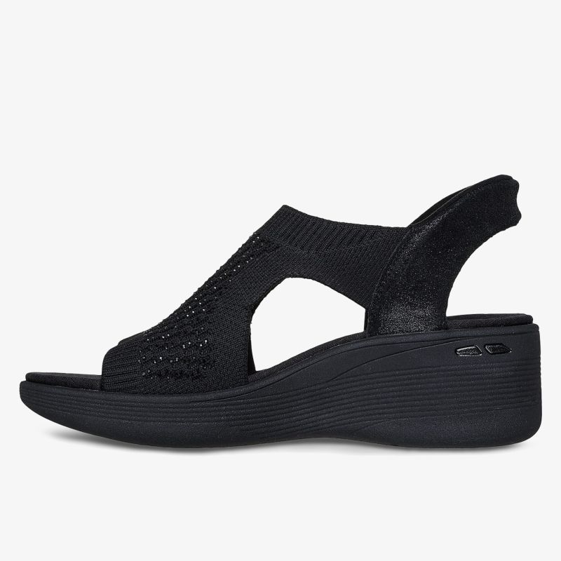 Elegante Sandale mit atmungsaktivem Material und rutschfester Sohle.