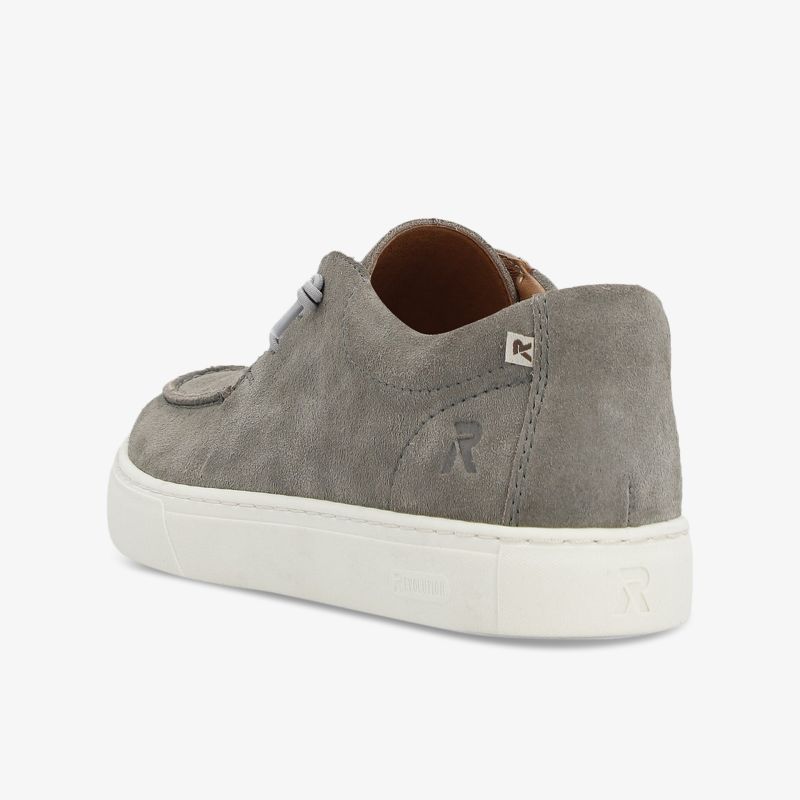 Grauer Sneaker mit weißer Sohle in seitlicher Ansicht, modernes Design und bequeme Passform sichtbar