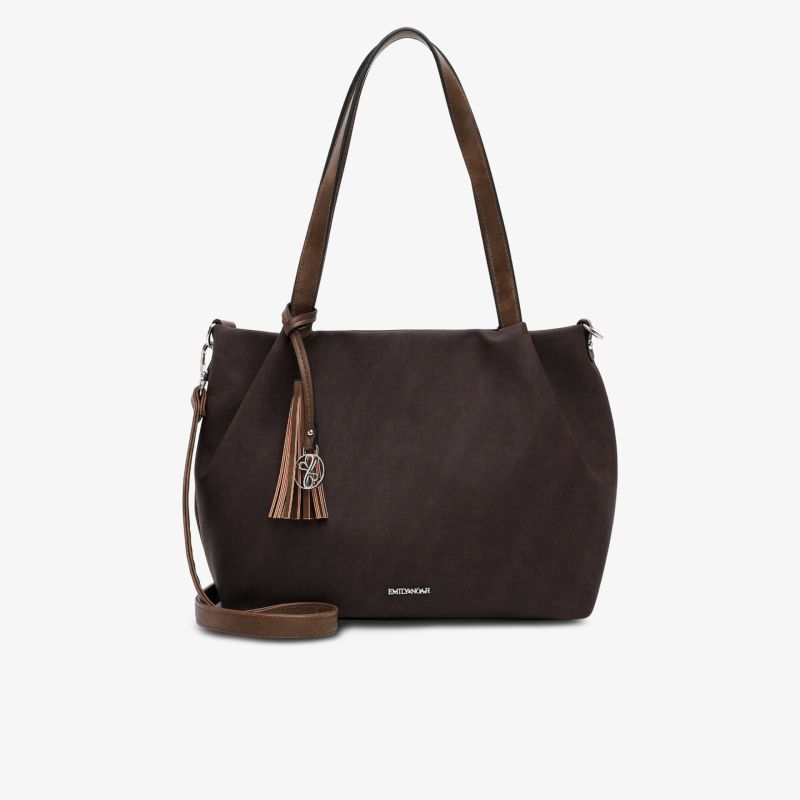 Geräumige und stilvolle Tasche aus hochwertigem Material mit langen Trägern und dekorativem Anhänger